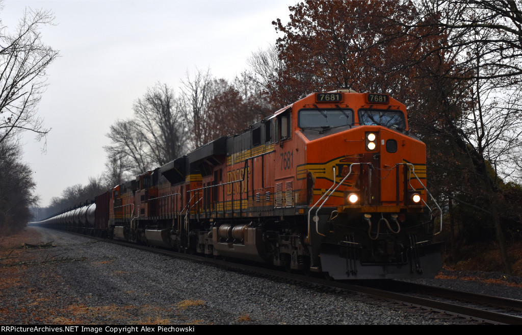 BNSF 7681